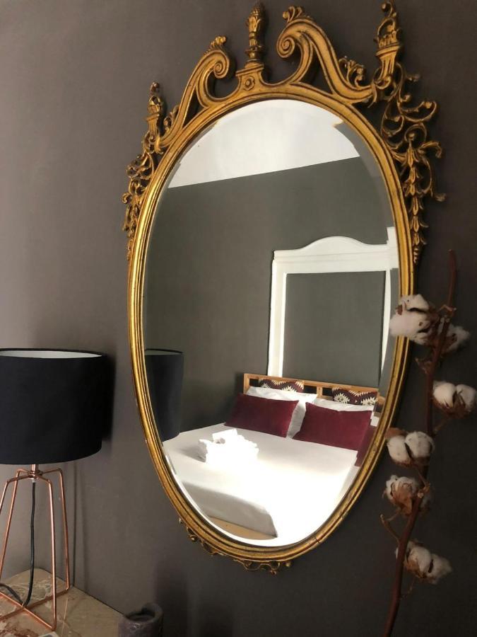 Qasr Home Beautiful Apartment In ปาแลร์โม ภายนอก รูปภาพ