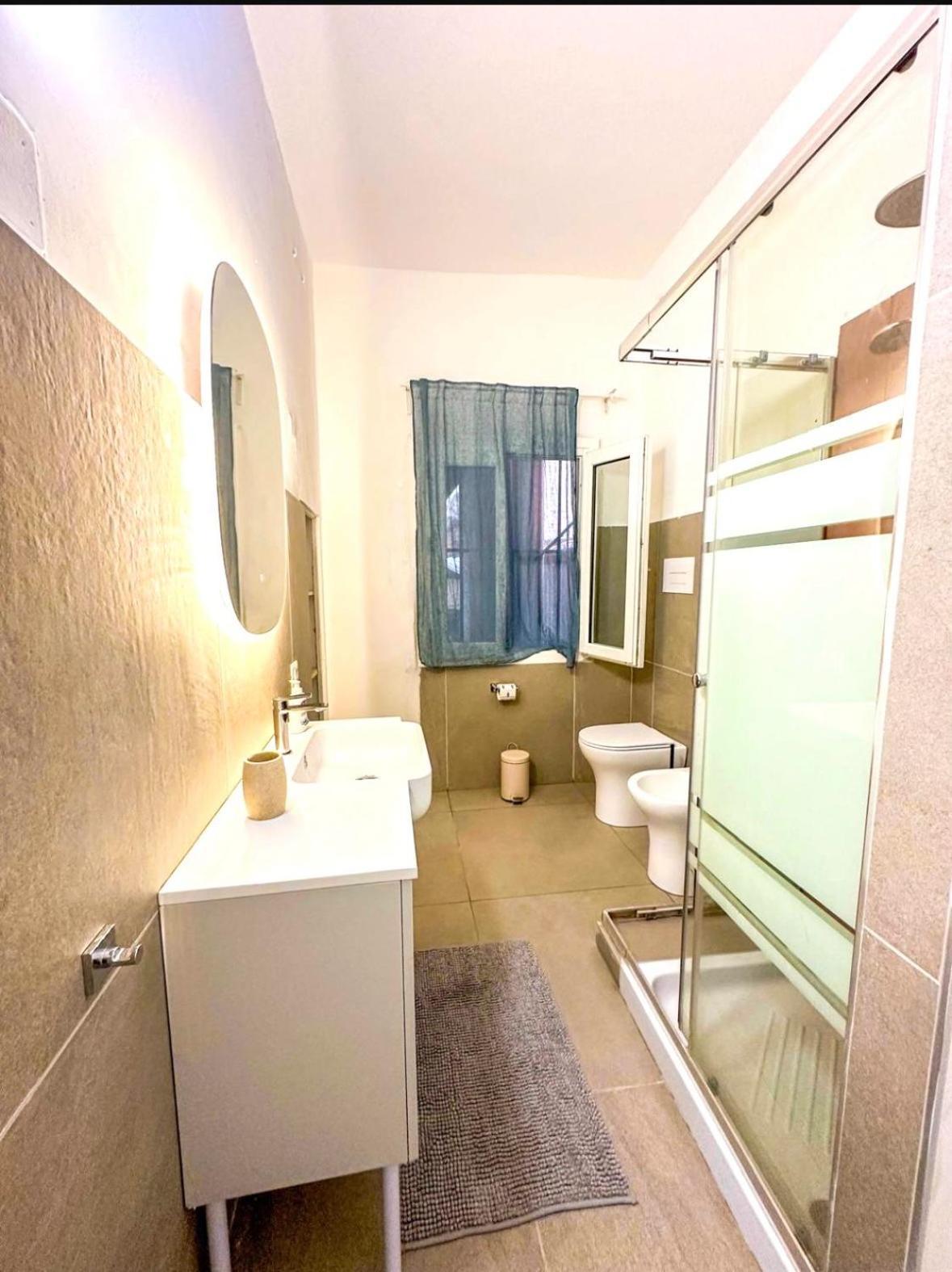 Qasr Home Beautiful Apartment In ปาแลร์โม ภายนอก รูปภาพ