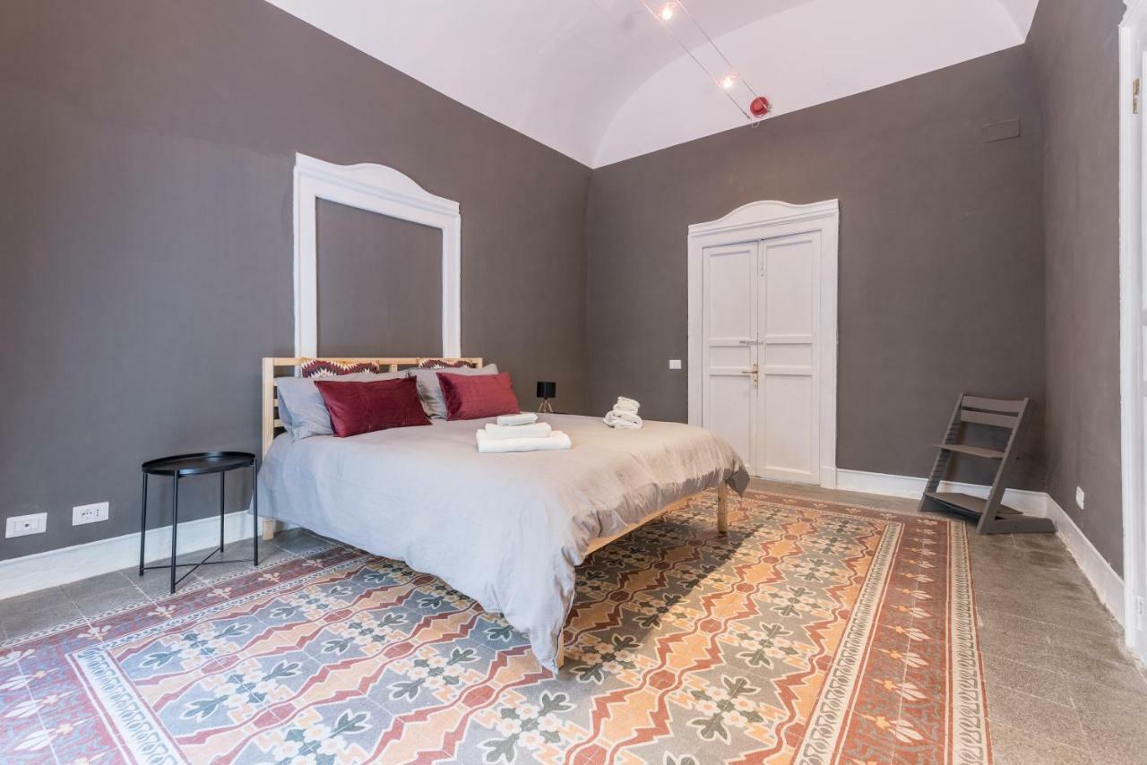 Qasr Home Beautiful Apartment In ปาแลร์โม ภายนอก รูปภาพ