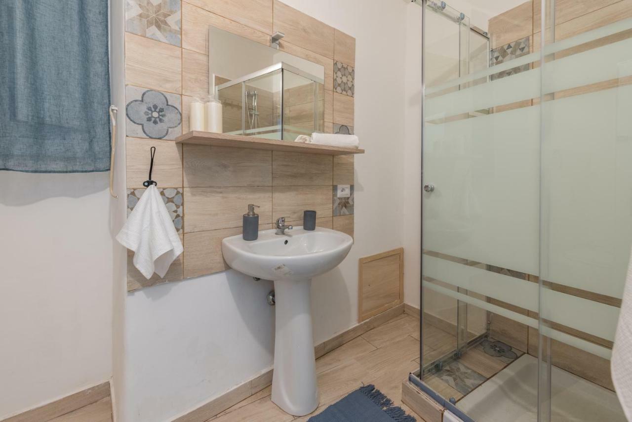 Qasr Home Beautiful Apartment In ปาแลร์โม ภายนอก รูปภาพ