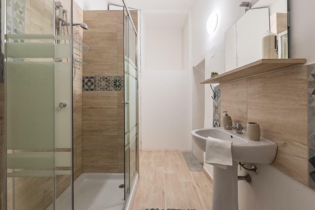 Qasr Home Beautiful Apartment In ปาแลร์โม ภายนอก รูปภาพ