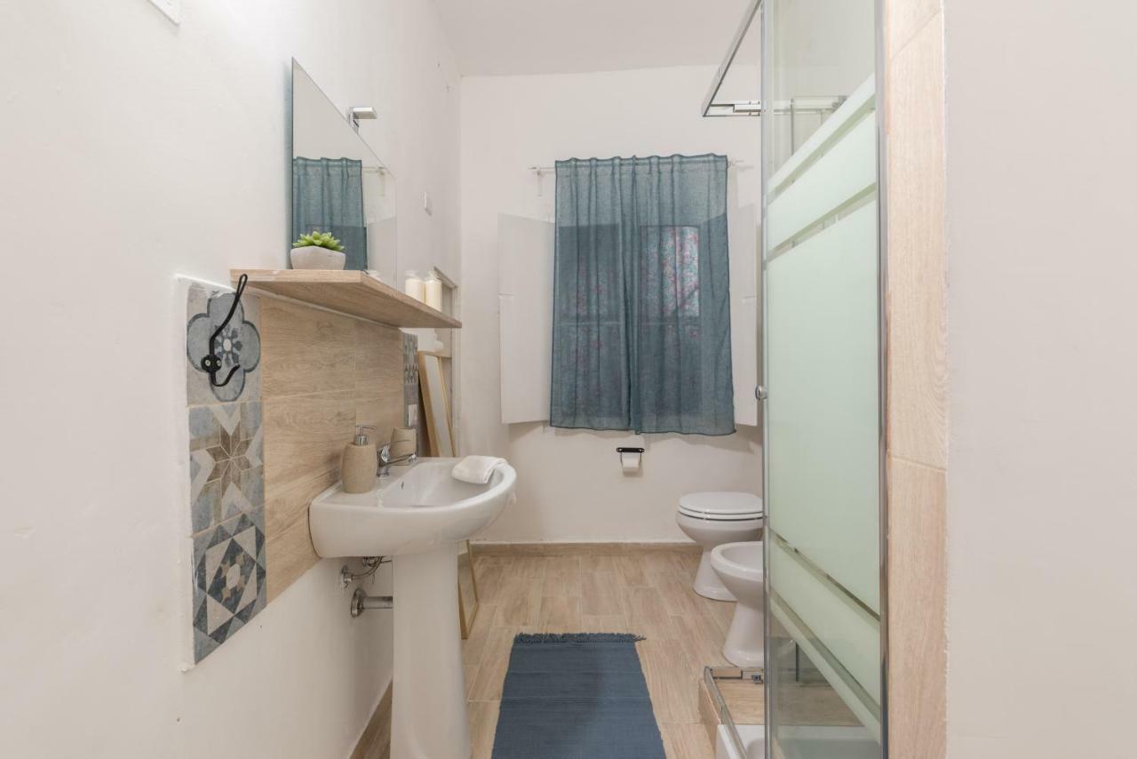 Qasr Home Beautiful Apartment In ปาแลร์โม ภายนอก รูปภาพ